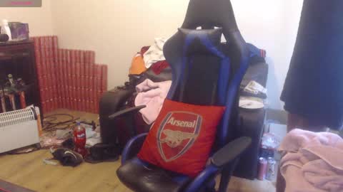 dave online show from December 12, 11:29 am