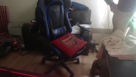 dave online show from October 24, 11:17 am