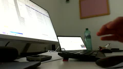 davesu12345 online show from December 12, 11:40 am