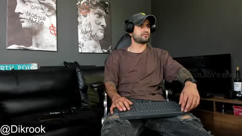 Daves online show from December 4, 1:09 pm