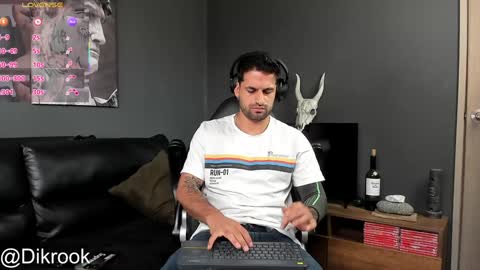 Daves online show from February 5, 12:27 pm