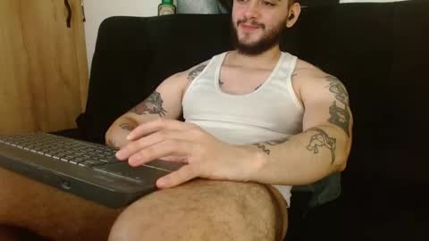 Twitter davidsanctum online show from November 28, 11:40 pm