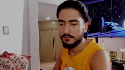 Hey im David that loves to explore and speak their fantasies. Very open talktative and nice. Feel free to chat with me online show from February 19, 3:05 pm