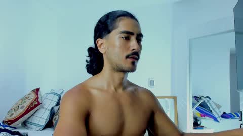 Hey im David that loves to explore and speak their fantasies. Very open talktative and nice. Feel free to chat with me online show from September 30, 2:05 am