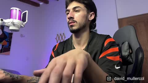 David online show from February 5, 5:09 pm