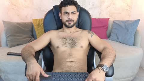 JF oliveira online show from January 24, 1:36 pm