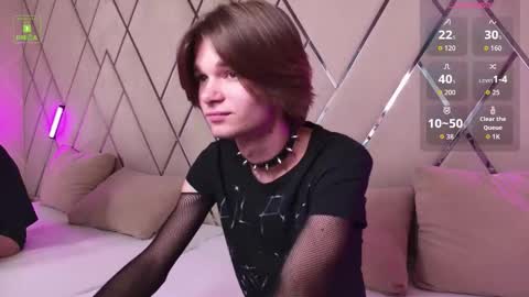 Snapshot of davidleatherhoff chatting on November 2, 3:47 pm DAVID online show from November 2, 3:47 pm