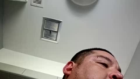 davidzhere222800 online show from October 18, 6:30 pm