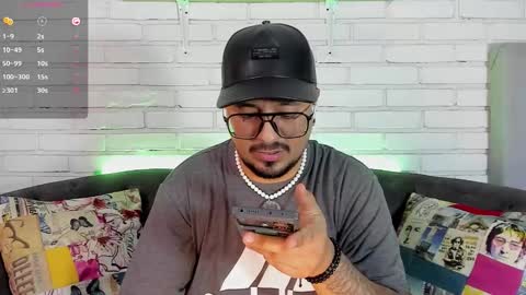 David Evans online show from December 16, 7:08 pm