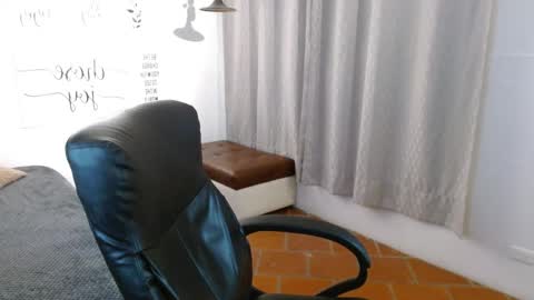 davoxer online show from October 1, 3:01 am