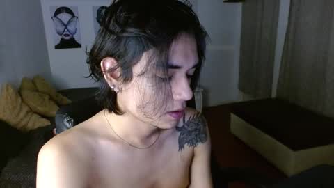 davoxer online show from November 6, 4:13 am