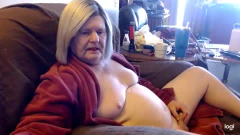 dawndoesall online show from January 4, 5:37 pm