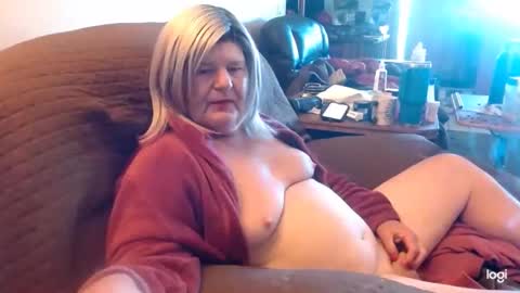 dawndoesall online show from September 28, 5:29 pm