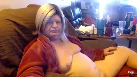 dawndoesall online show from November 17, 5:19 pm