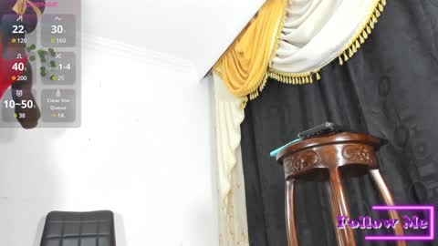 Snapshot of day_alexa chatting on January 26, 1:47 pm Day Alexa online show from January 26, 1:47 pm