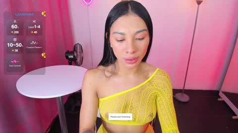 Snapshot of dayanna_tecca chatting on December 24, 11:00 pm I am Dayanna tecca online show from December 24, 11:00 pm