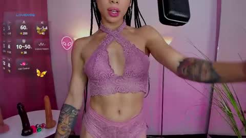 Snapshot of dayanna_tecca chatting on March 5, 10:54 pm I am Dayanna tecca online show from March 5, 10:54 pm