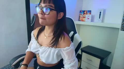 Dayo  online show from September 25, 4:49 am