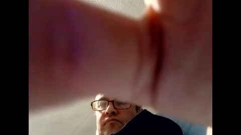 Dazzill online show from December 7, 10:06 pm