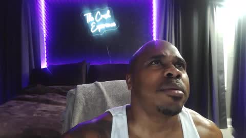 Snapshot of dcrush76 chatting on December 19, 4:45 am DCrush online show from December 19, 4:45 am