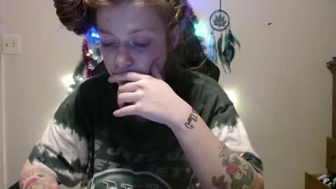 Snapshot of debbieafterhours69 chatting on December 17, 5:18 am DEBBIE online show from December 17, 5:18 am