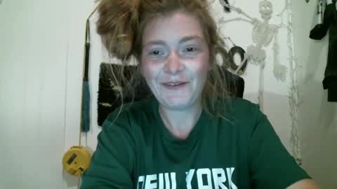 Snapshot of debbieafterhours69 chatting on October 5, 9:29 am DEBBIE online show from October 5, 9:29 am