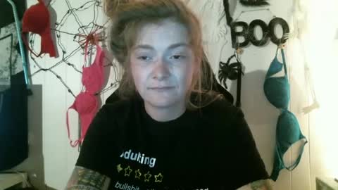 Snapshot of debbieafterhours69 chatting on October 13, 1:44 pm DEBBIE online show from October 13, 1:44 pm