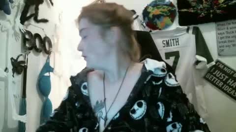 Snapshot of debbieafterhours69 chatting on October 15, 8:25 am DEBBIE online show from October 15, 8:25 am