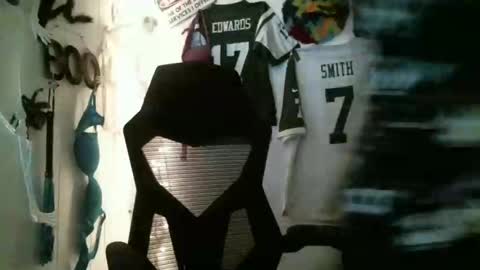 Snapshot of debbieafterhours69 chatting on October 16, 10:16 am DEBBIE online show from October 16, 10:16 am