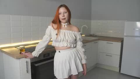 Kim  online show from December 15, 6:06 am