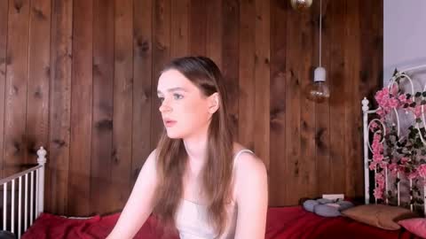 Annie online show from November 8, 7:01 pm