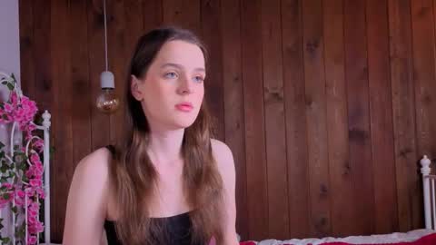 Annie online show from November 14, 7:56 pm