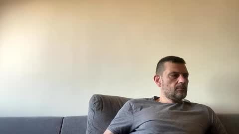 Defloy online show from November 14, 11:20 am