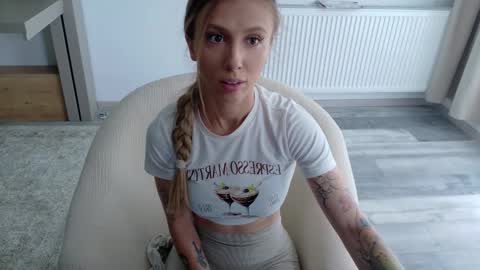 Di online show from October 11, 9:41 am