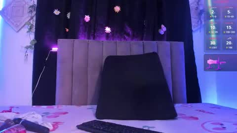 Snapshot of deisyharper chatting on September 11, 6:13 am deisyharper online show from September 11, 6:13 am