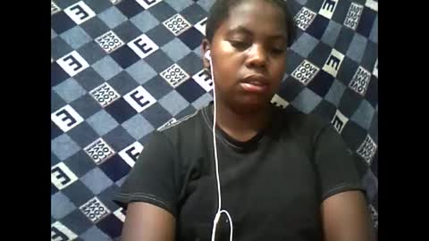 deliah712909 online show from January 11, 6:33 pm
