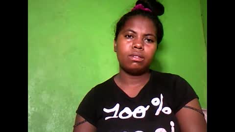 deliah712909 online show from February 25, 12:03 pm