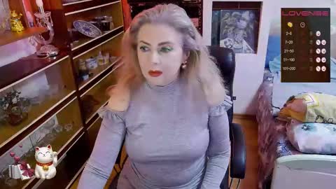 Delicacat online show from November 11, 12:10 am