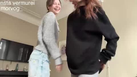 Delora online show from October 7, 12:24 pm