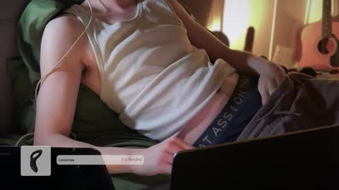 Del Petious online show from December 15, 11:20 pm