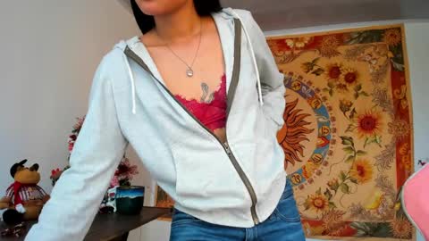 demeter__ online show from December 6, 9:24 pm