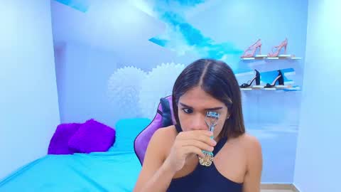 DEMI online show from September 22, 2:08 pm