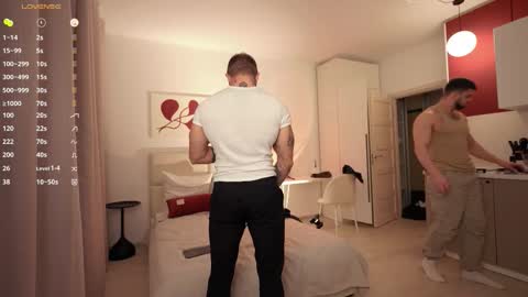 Snapshot of demianblake chatting on October 24, 3:19 pm demianblake online show from October 24, 3:19 pm