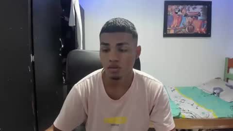 Snapshot of demol_latin chatting on December 4, 4:38 pm MASTER DAV online show from December 4, 4:38 pm