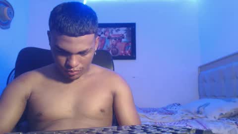 Snapshot of demol_latin chatting on September 13, 7:24 pm MASTER DAV online show from September 13, 7:24 pm