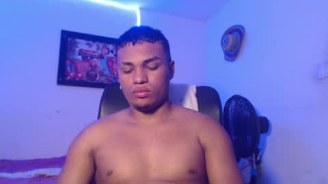 Snapshot of demol_latin chatting on September 17, 11:50 pm MASTER DAV online show from September 17, 11:50 pm