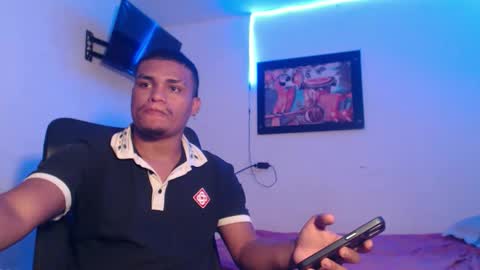 Snapshot of demol_latin chatting on October 2, 7:10 pm MASTER DAV online show from October 2, 7:10 pm