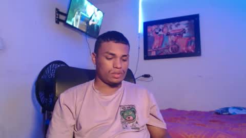 Snapshot of demol_latin chatting on October 3, 7:11 pm MASTER DAV online show from October 3, 7:11 pm