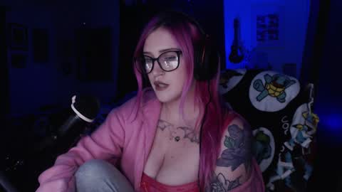 Snapshot of demongf chatting on February 23, 3:13 am Demoness Mina online show from February 23, 3:13 am