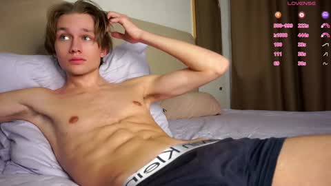 Snapshot of demoninangel chatting on January 28, 9:51 am Dave19 online show from January 28, 9:51 am